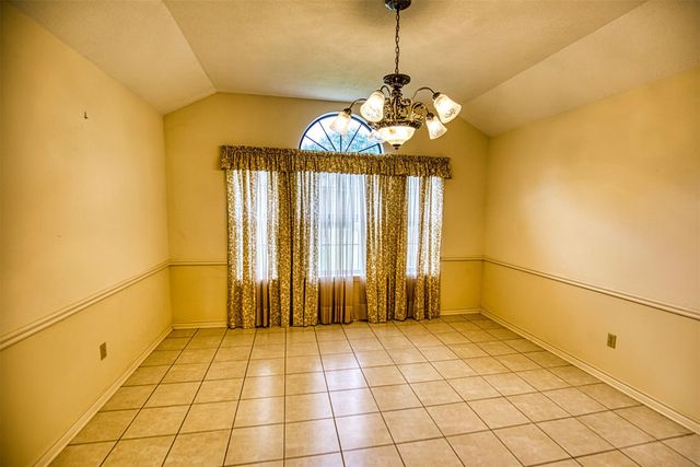 655 Farmers Road, Brenham, TX 77833