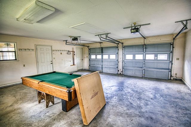 655 Farmers Road, Brenham, TX 77833
