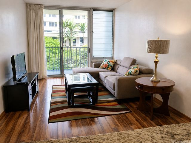 1617 Kapiolani Boulevard 402, Honolulu, HI 96814