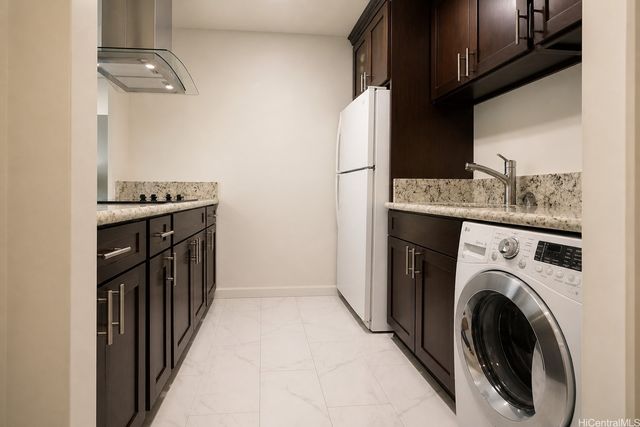 1617 Kapiolani Boulevard 402, Honolulu, HI 96814