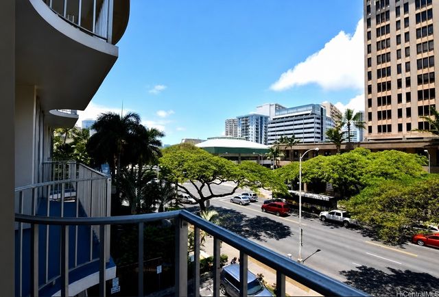 1617 Kapiolani Boulevard 402, Honolulu, HI 96814