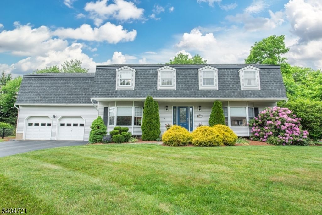31 Yorkshire Ave, West Milford Twp., NJ 07480