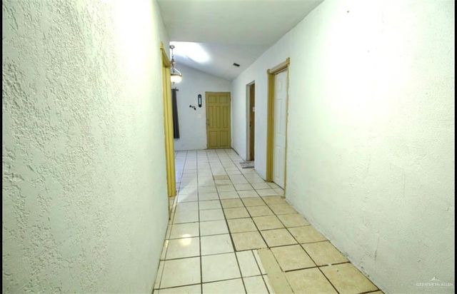 5456 E Juarez Boulevard, Rio Grande City, TX 78582