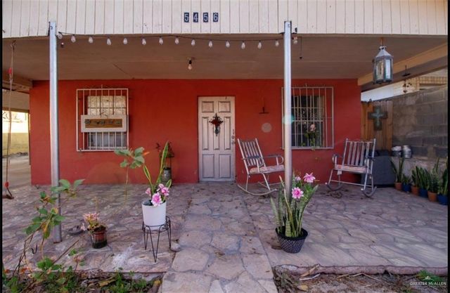 5456 E Juarez Boulevard, Rio Grande City, TX 78582