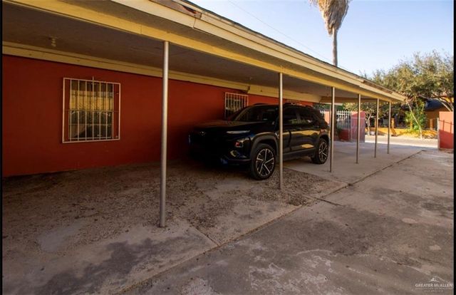 5456 E Juarez Boulevard, Rio Grande City, TX 78582