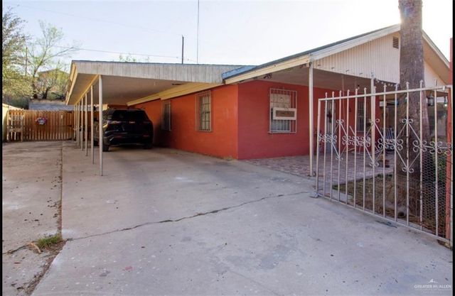 5456 E Juarez Boulevard, Rio Grande City, TX 78582