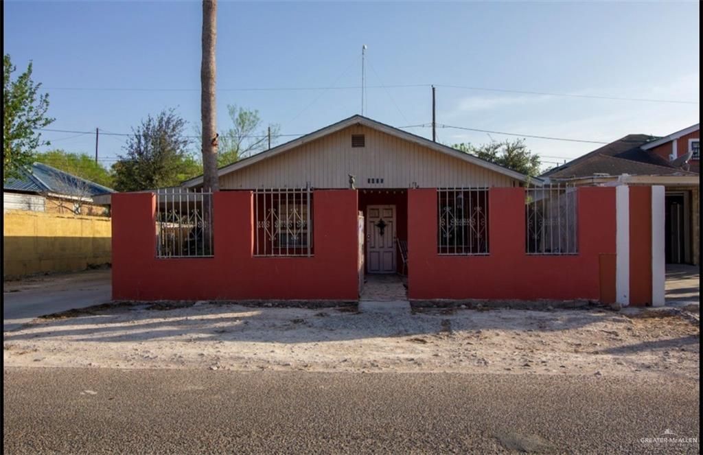 5456 E Juarez Boulevard, Rio Grande City, TX 78582