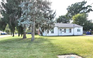 11258 Saint Damian Drive, St Ann, MO 63074