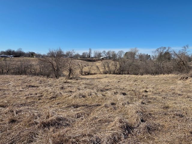 1313 W 4th Street N, Newton, IA 50208