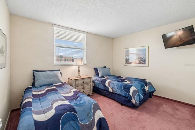 7465 BAY ISLAND DRIVE S 313, South Pasadena, FL 33707