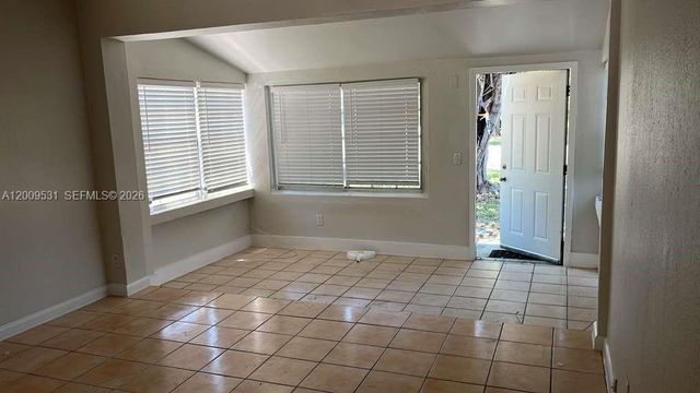 308 SW 16th St, Fort Lauderdale, FL 33315