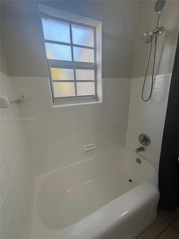 308 SW 16th St, Fort Lauderdale, FL 33315