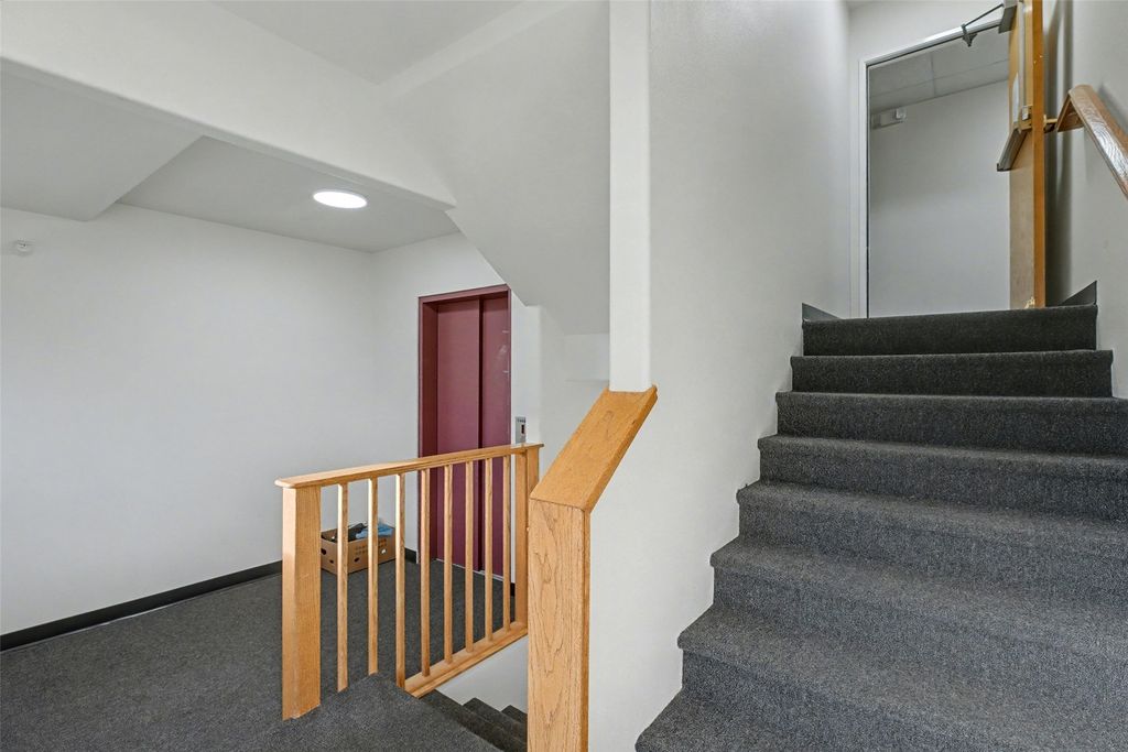 305 46th Street N, Great Falls, MT 59405 photo 9