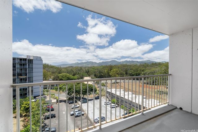 95-014 Waihonu Street D801, Mililani, HI 96789