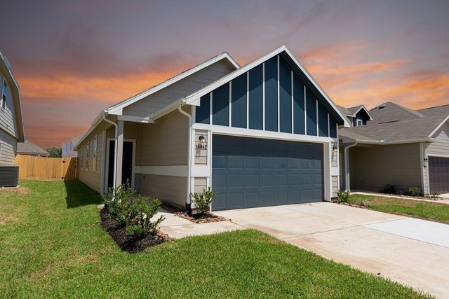 14042 Chinook Drive, Conroe, TX 77384