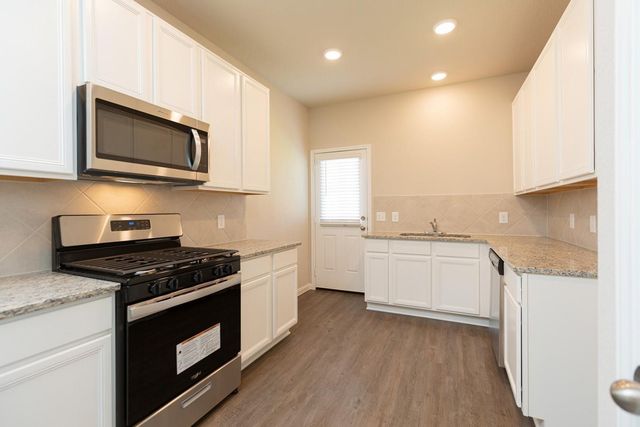 14042 Chinook Drive, Conroe, TX 77384