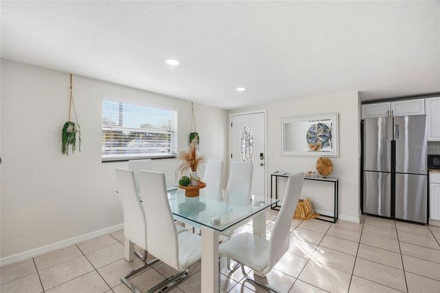 10001 N ANNETTE AVENUE, Tampa, FL 33612