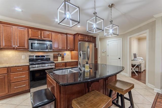 115 Partridge Ln, Savannah, TN 38372