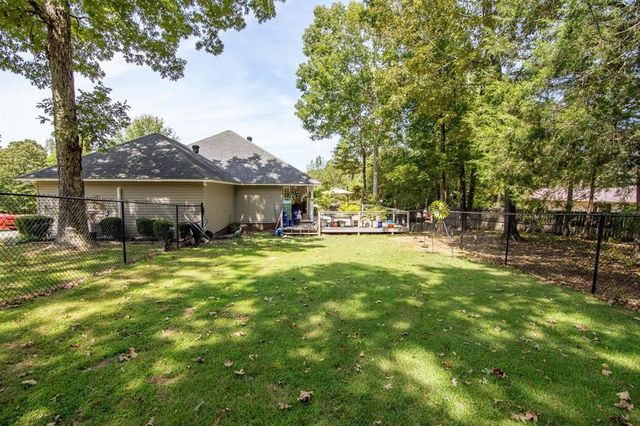 115 Partridge Ln, Savannah, TN 38372