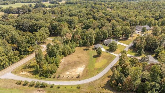 115 Partridge Ln, Savannah, TN 38372