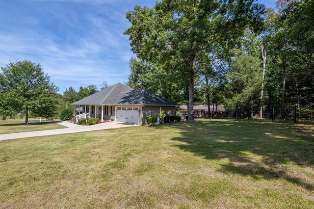115 Partridge Ln, Savannah, TN 38372