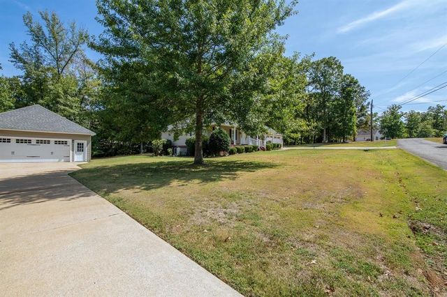 115 Partridge Ln, Savannah, TN 38372