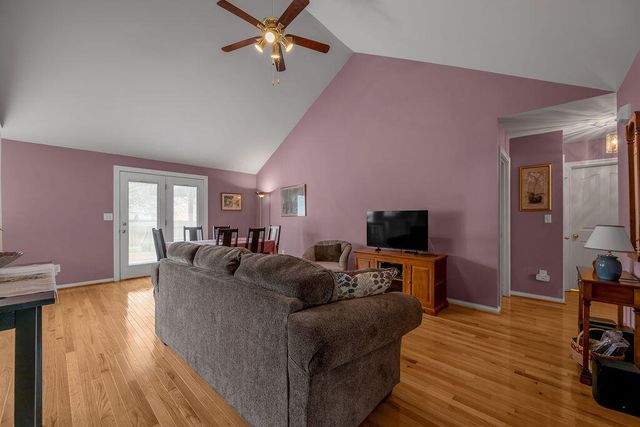 208 Corral Court, Frankfort, KY 40601