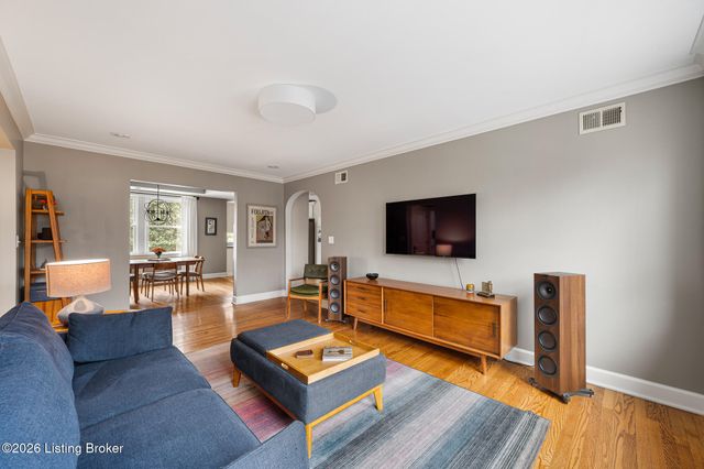 1601 Spring Dr APT 19, Louisville, KY 40205