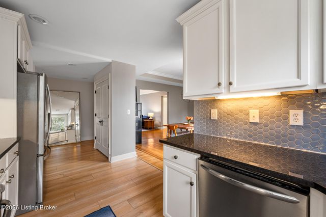 1601 Spring Dr APT 19, Louisville, KY 40205