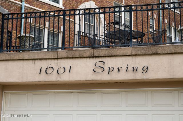 1601 Spring Dr APT 19, Louisville, KY 40205