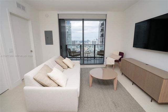 159 NE 6th St 3713, Miami, FL 33132