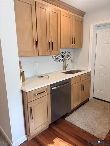 1826 Claiborne St, Richmond, VA 23220
