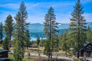 5854 S GRAINGER CT, Harrison, ID 83833