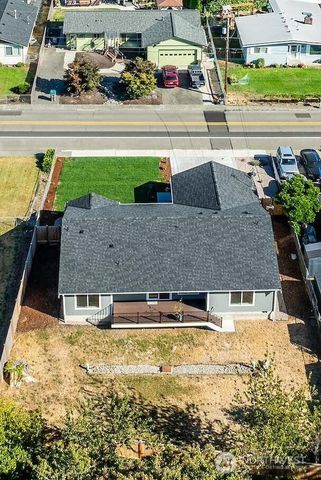 2586 Lincoln Avenue SE, Port Orchard, WA 98366