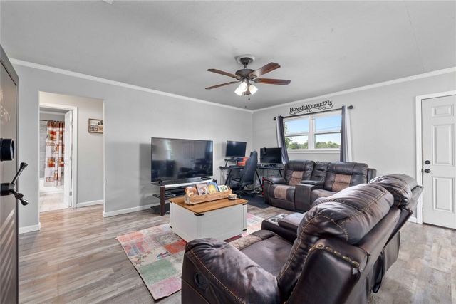 503 Valley View Street, Brownwood, TX 76801