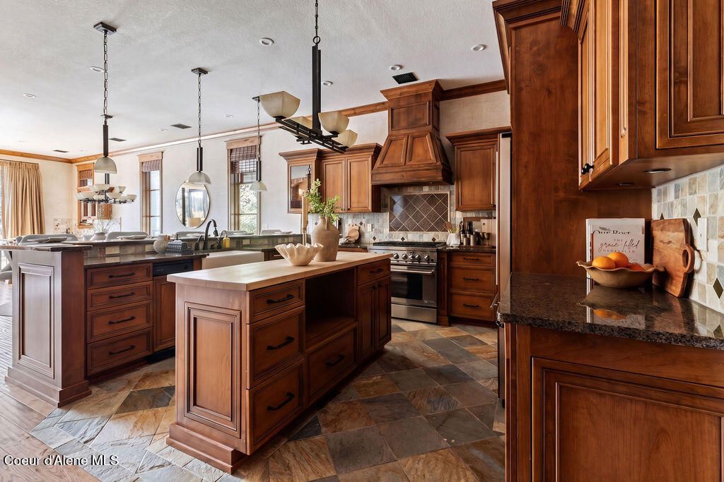 1820 W Bellerive LN, Coeur d'Alene, ID 83814 photo 18