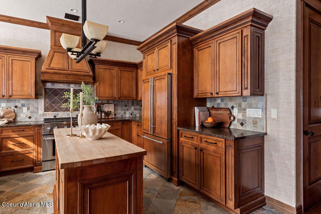 1820 W Bellerive LN, Coeur d'Alene, ID 83814 photo 20