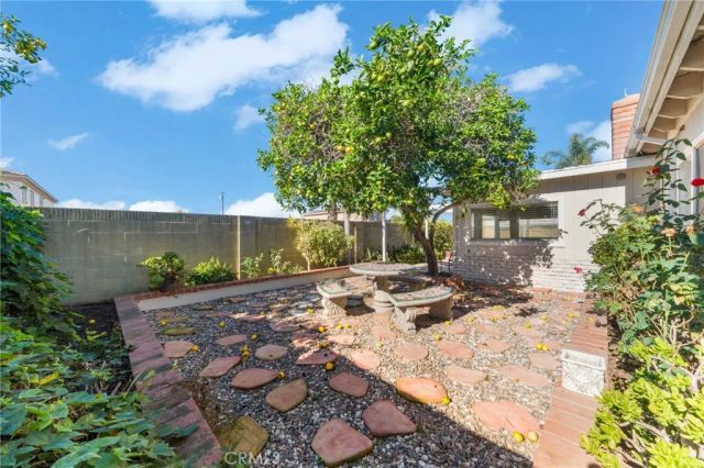 14201 Wiltshire, Westminster, CA 92683