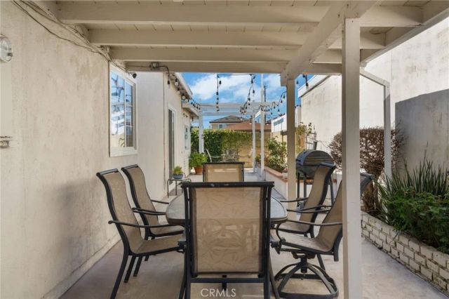 14201 Wiltshire, Westminster, CA 92683