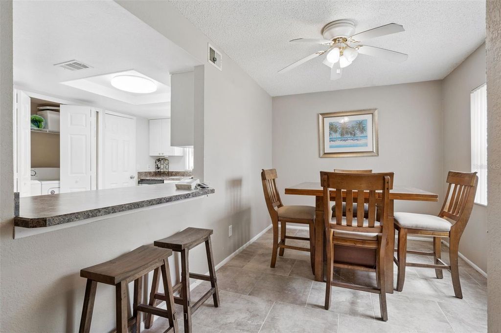 Image 6 of property listing at 2417 BARLEY CLUB COURT 1, Orlando, FL 32837