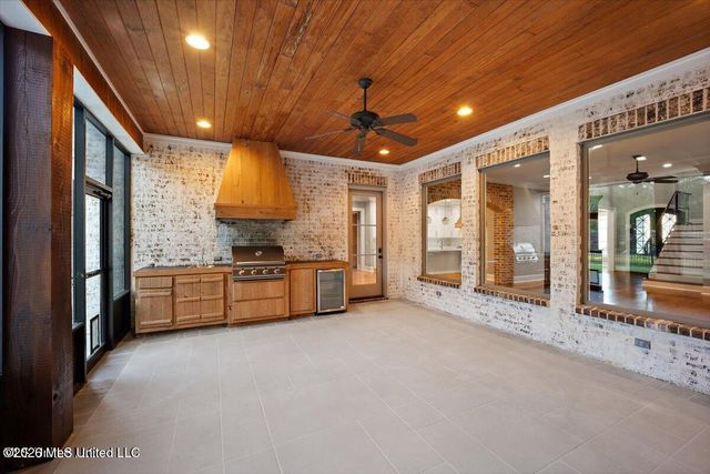 404 Edgewood Lane, Madison, MS 39110