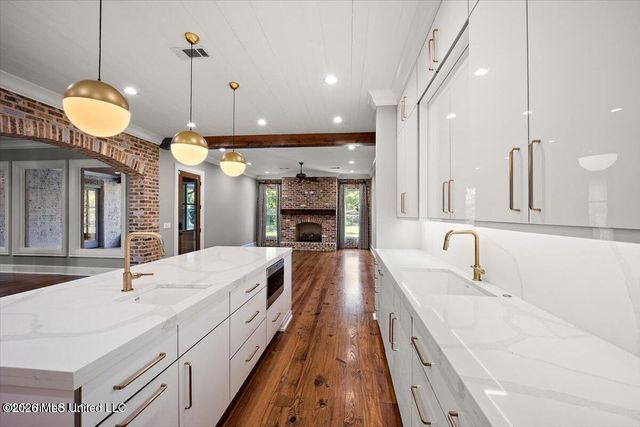 404 Edgewood Lane, Madison, MS 39110