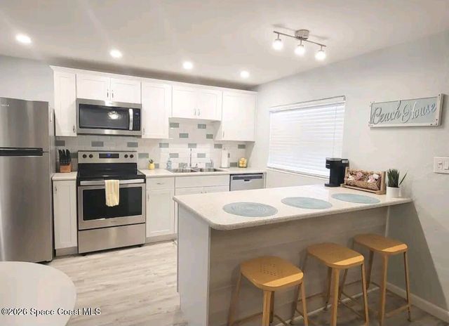 7605 Ridgewood Avenue 14, Cape Canaveral, FL 32920