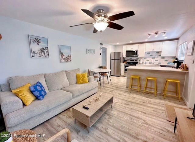 7605 Ridgewood Avenue 14, Cape Canaveral, FL 32920