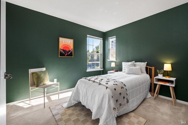 84 Captain Nurse Cir, Novato, CA 94949