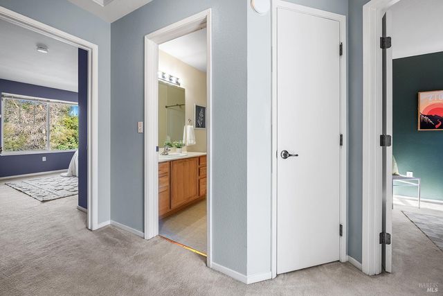 84 Captain Nurse Cir, Novato, CA 94949