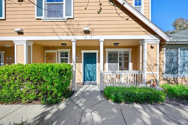 84 Captain Nurse Cir, Novato, CA 94949