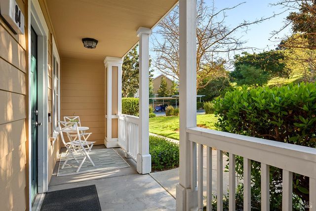 84 Captain Nurse Cir, Novato, CA 94949