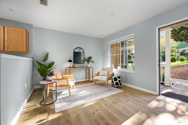 84 Captain Nurse Cir, Novato, CA 94949