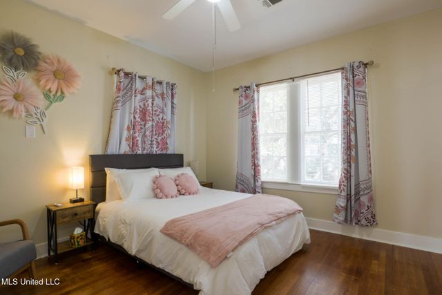 522 Taylor Street, Jackson, MS 39216